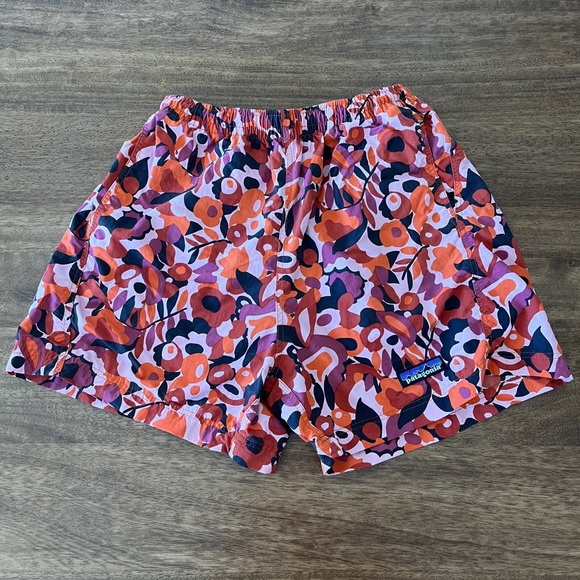 Vintage Patagonia Baggies - Picture 2 of 5